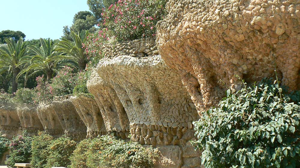 Stone birds' nests Park Guell